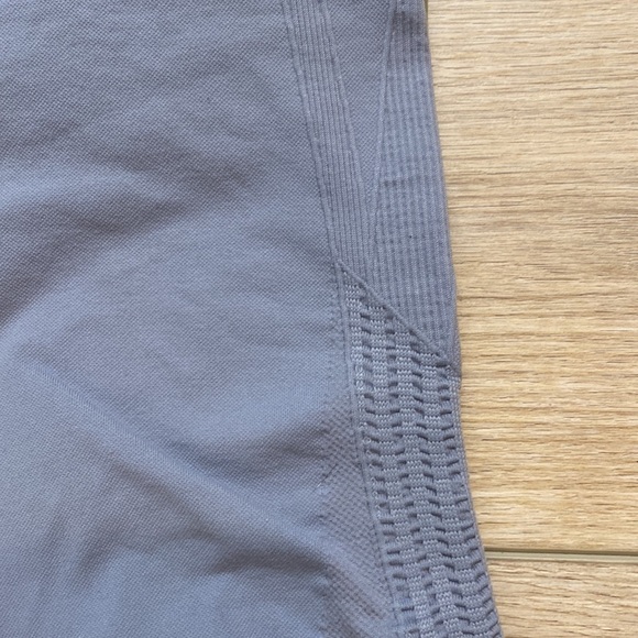 Lululemon | Flow and Go | Cropped‎ Leggings Capris - Picture 9 of 16